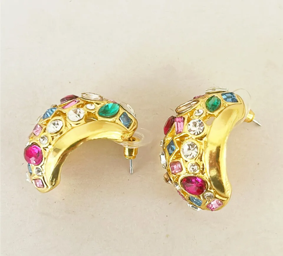 Beautiful half dome shaped pierced style earrings in a gold tone metal and multi colored stone & gripoix style accents.